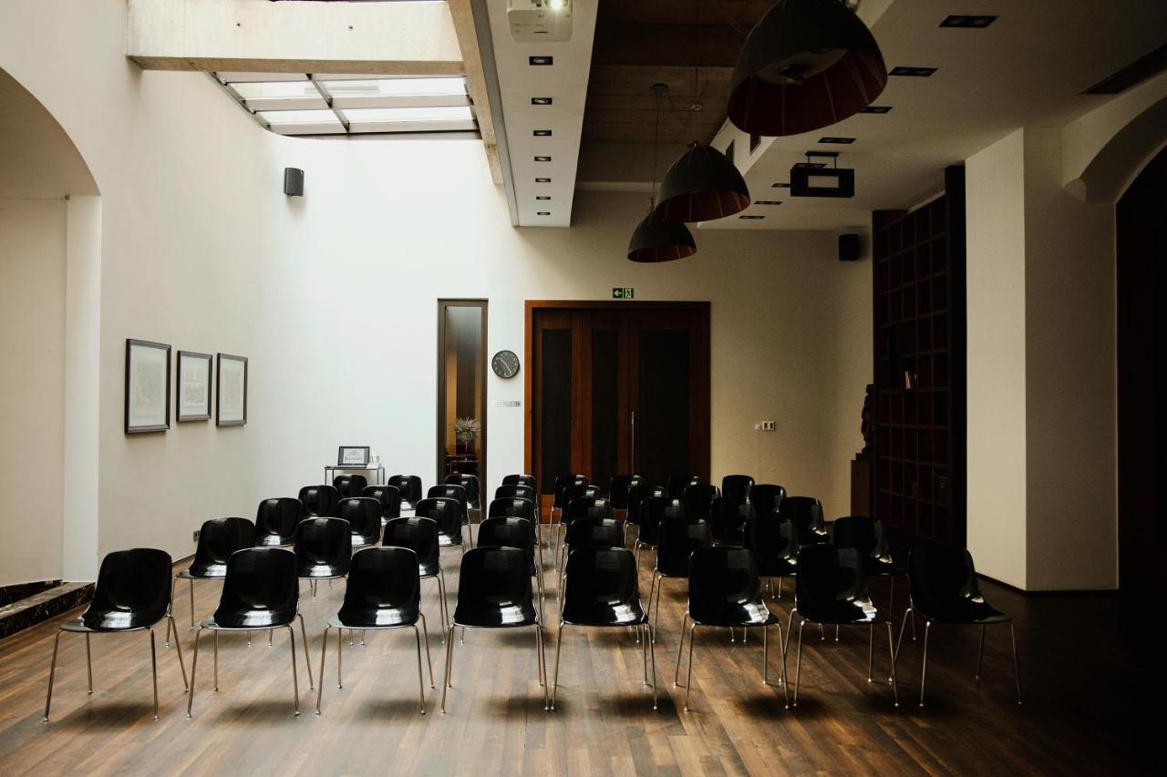 Hotel Monopol 5*